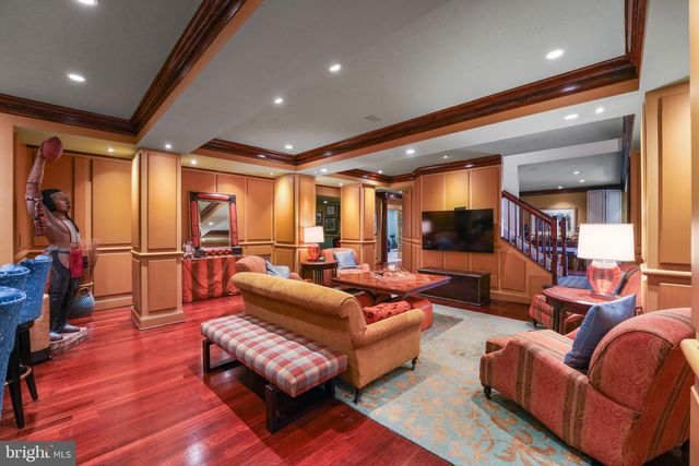 11431 WOOLINGTON RD, Great Falls, VA 22066