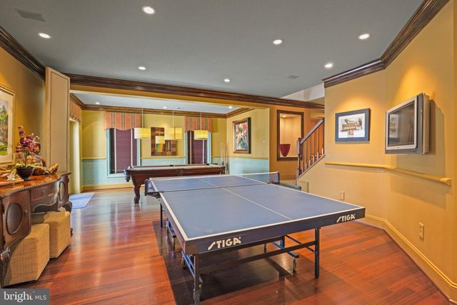 11431 WOOLINGTON RD, Great Falls, VA 22066