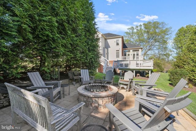 11431 WOOLINGTON RD, Great Falls, VA 22066