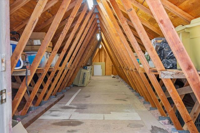 737 Pinecrest Drive, Grants Pass, OR 97527