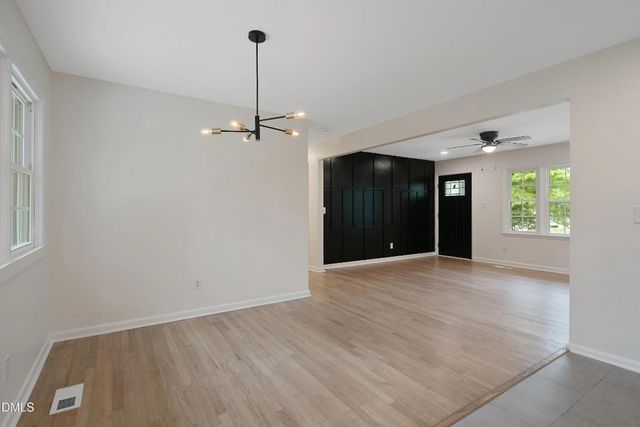 1823 Cascade Street, Fayetteville, NC 28301