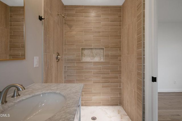 1823 Cascade Street, Fayetteville, NC 28301