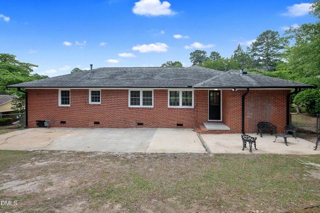 1823 Cascade Street, Fayetteville, NC 28301