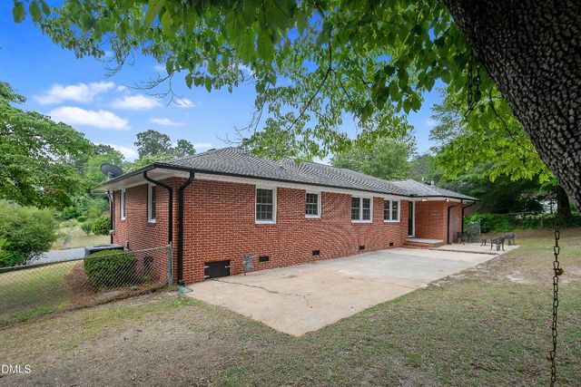 1823 Cascade Street, Fayetteville, NC 28301