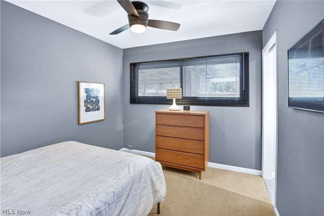 463 Queenswood Drive, Bay Village, OH 44140