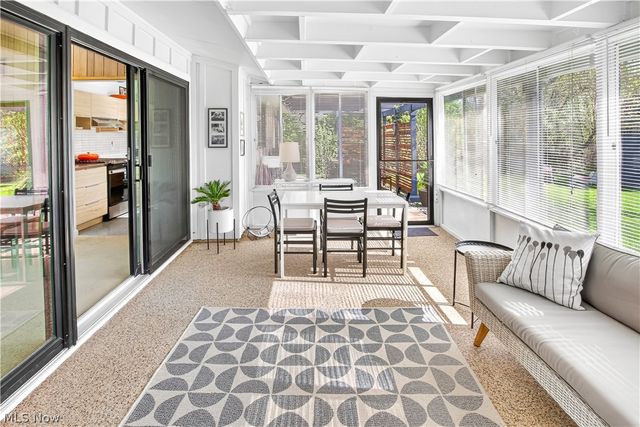 463 Queenswood Drive, Bay Village, OH 44140