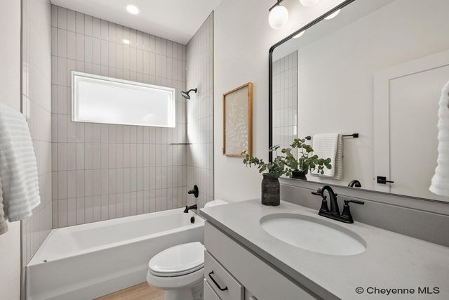 5123 CARLA DR, Cheyenne, WY 82009