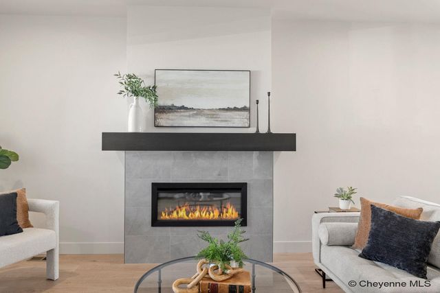 5123 CARLA DR, Cheyenne, WY 82009