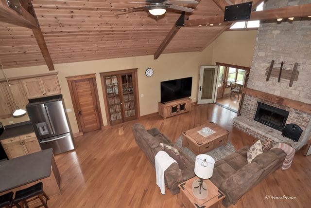 12505 Beaverton Road, Poplar Grove, IL 61065