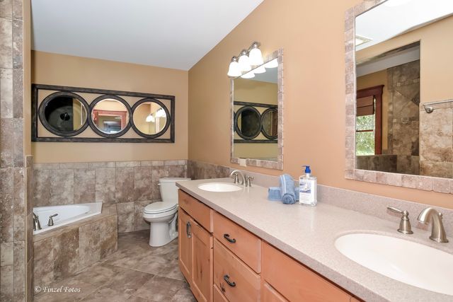 12505 Beaverton Road, Poplar Grove, IL 61065