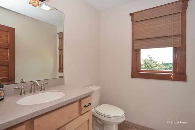 12505 Beaverton Road, Poplar Grove, IL 61065