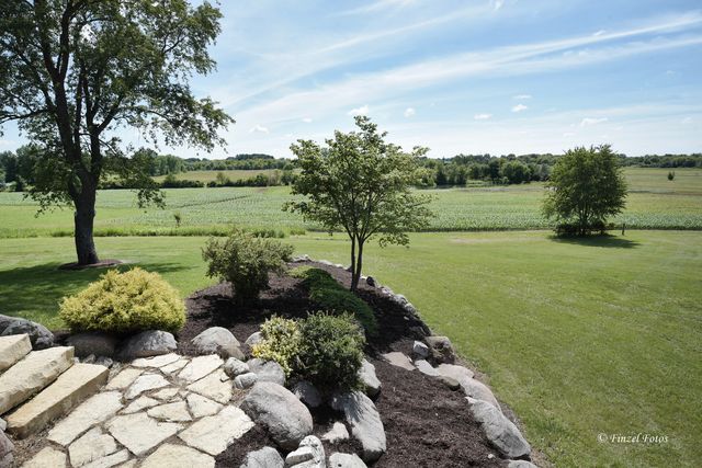 12505 Beaverton Road, Poplar Grove, IL 61065