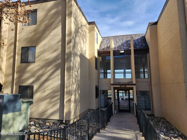 2450 Lymbery Street APT 323, Reno, NV 89509