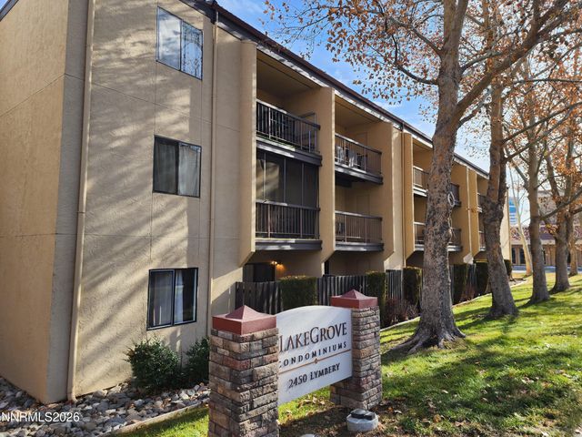 2450 Lymbery Street APT 323, Reno, NV 89509