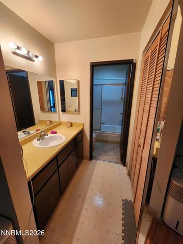 2450 Lymbery Street APT 323, Reno, NV 89509