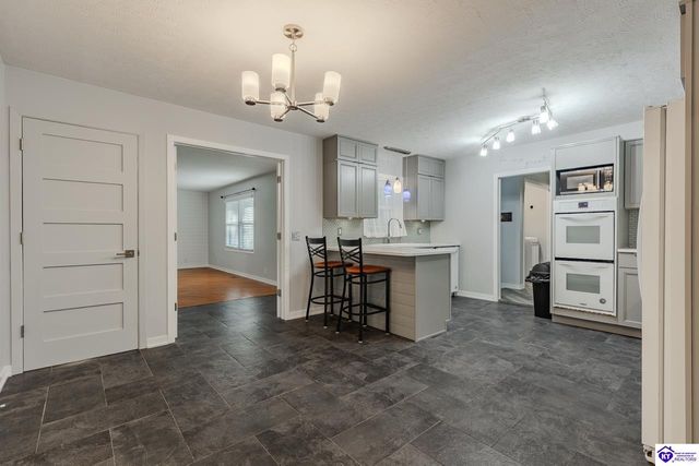 106 Westwood Drive, Elizabethtown, KY 42701