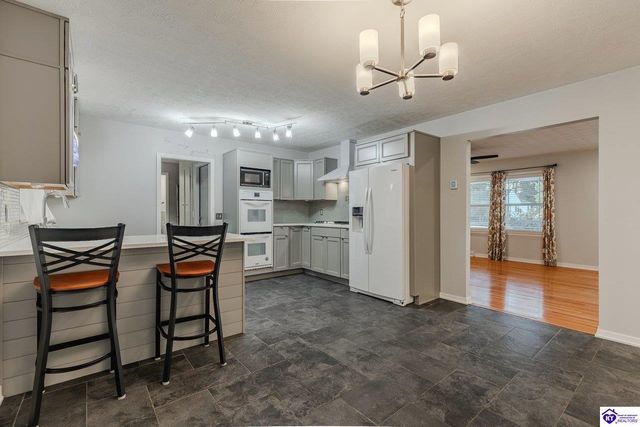 106 Westwood Drive, Elizabethtown, KY 42701