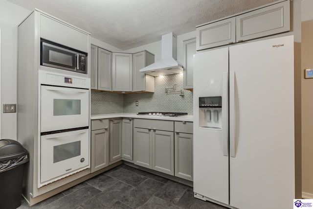 106 Westwood Drive, Elizabethtown, KY 42701