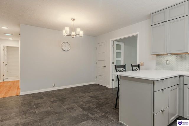 106 Westwood Drive, Elizabethtown, KY 42701