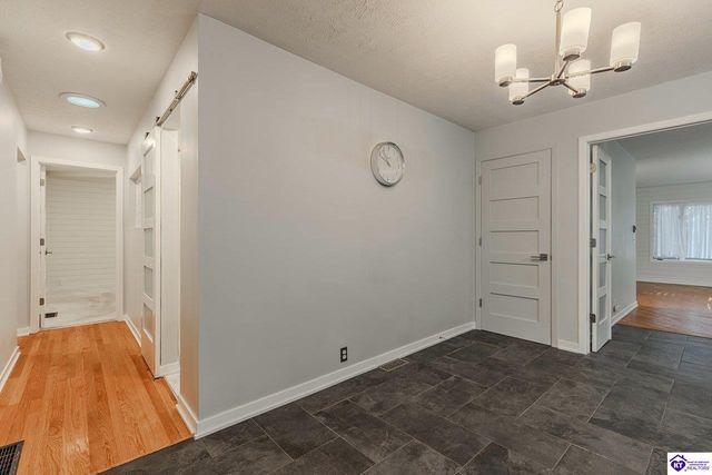 106 Westwood Drive, Elizabethtown, KY 42701