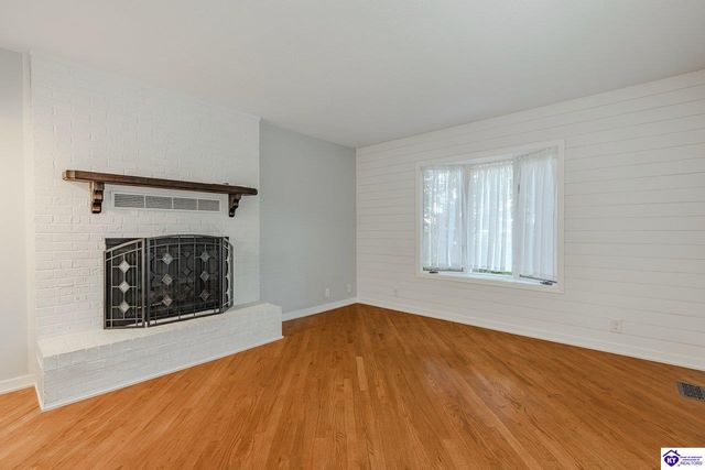 106 Westwood Drive, Elizabethtown, KY 42701