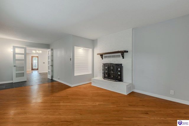 106 Westwood Drive, Elizabethtown, KY 42701