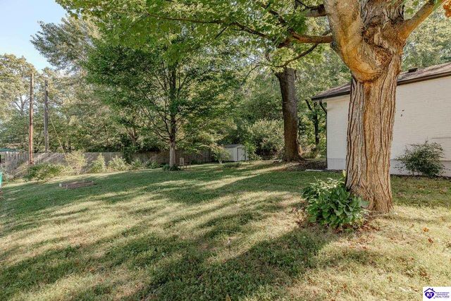 106 Westwood Drive, Elizabethtown, KY 42701