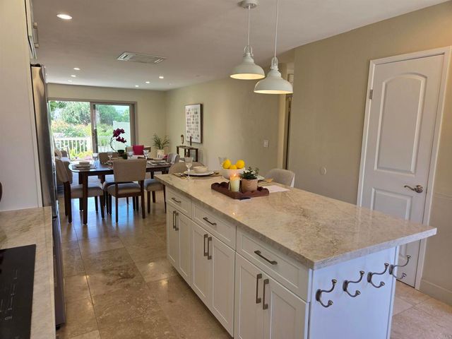 1809 Pleasantdale Drive, Encinitas, CA 92024