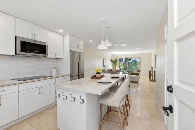 1809 Pleasantdale Drive, Encinitas, CA 92024