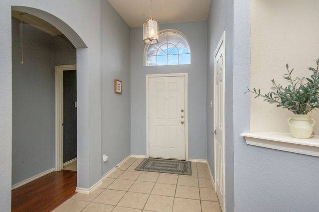 6320 Melanie Drive, Fort Worth, TX 76131