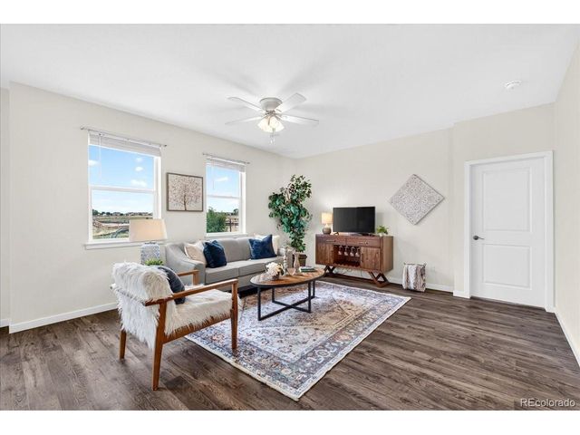 2301 Mountain Sky Dr, Fort Lupton, CO 80621