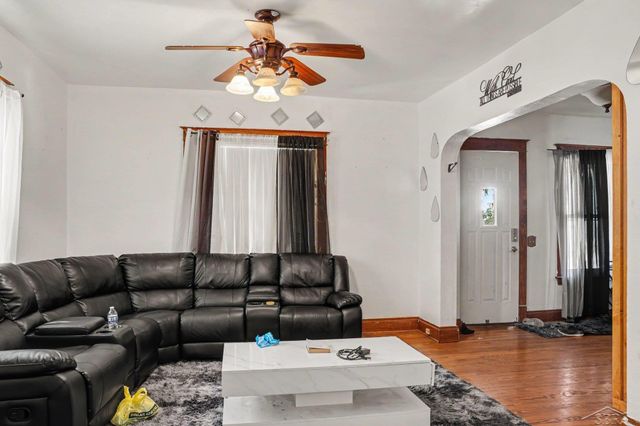 824 Franklin Street, Kalamazoo, MI 49001