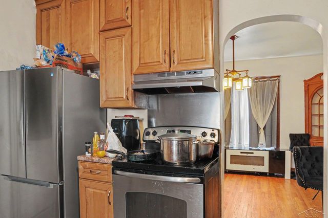 824 Franklin Street, Kalamazoo, MI 49001