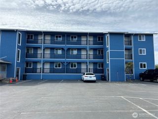 835 Ocean Shores Boulevard NW #208, Ocean Shores, WA 98569