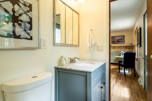 W150N8204 Norman DRIVE, Menomonee Falls, WI 53051