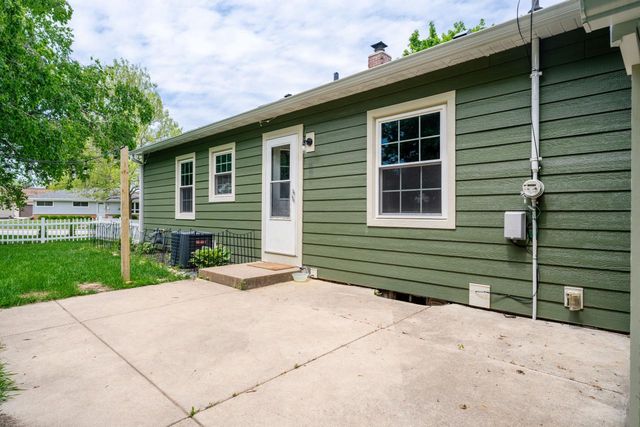 W150N8204 Norman DRIVE, Menomonee Falls, WI 53051