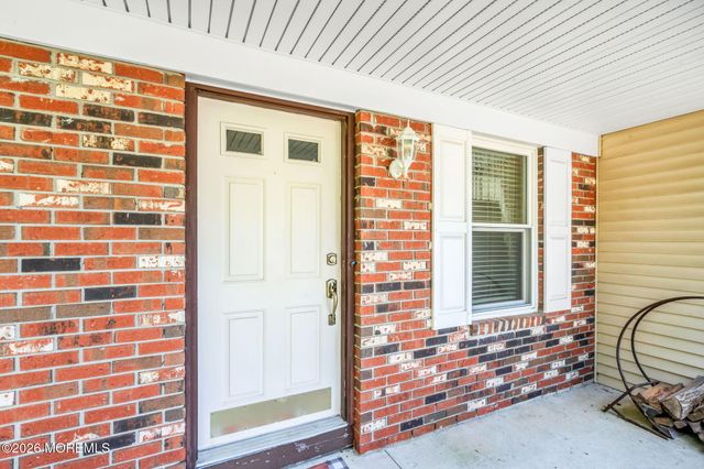 47 Peachstone Road, Howell, NJ 07731