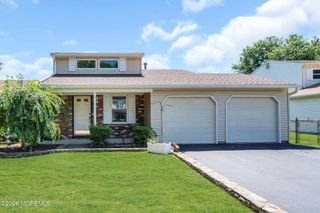 47 Peachstone Road, Howell, NJ 07731