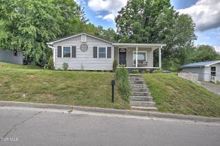 918 South Cedar Avenue, Elizabethton, TN 37643