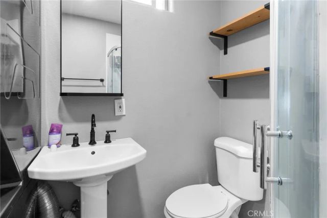 22904 Waters, Crestline, CA 92325