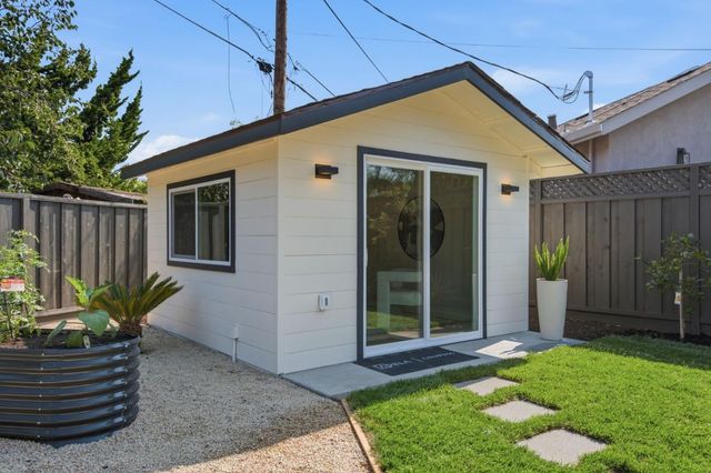 832 Pebblelake Court, Sunnyvale, CA 94089