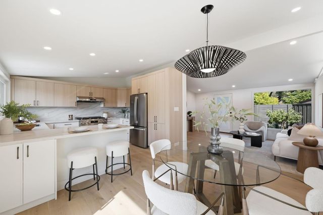 832 Pebblelake Court, Sunnyvale, CA 94089
