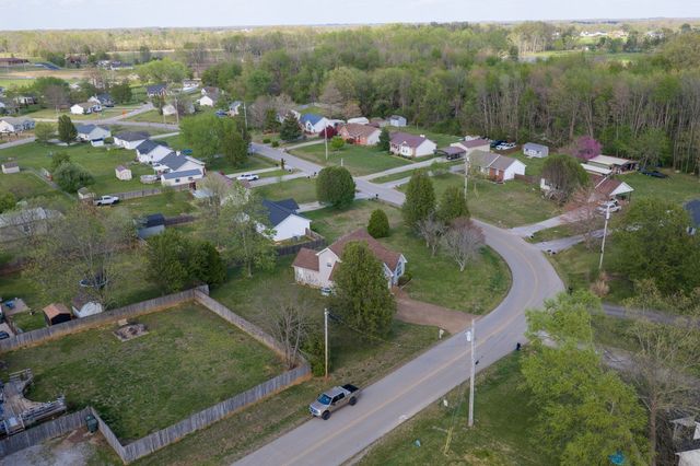 132 Kimberly St, Portland, TN 37148