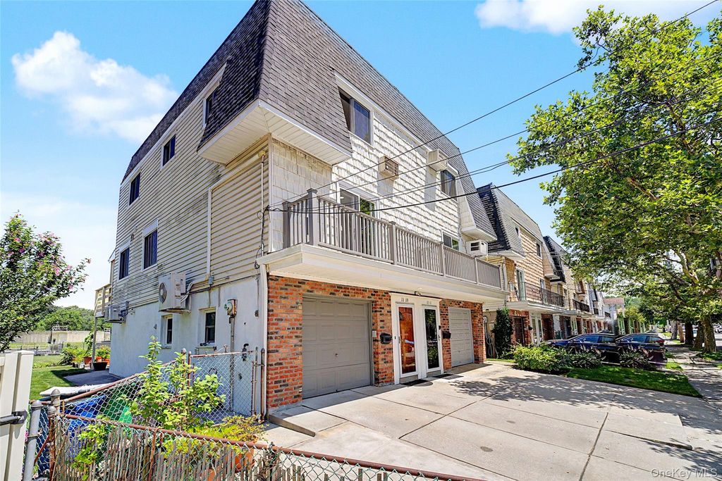 3309 255th Street, Little Neck, NY 11363 — exterior