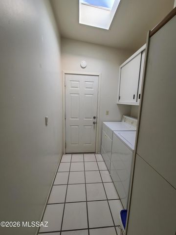 9270 E 8th Street, Tucson, AZ 85710