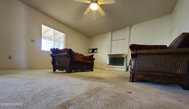 9270 E 8th Street, Tucson, AZ 85710