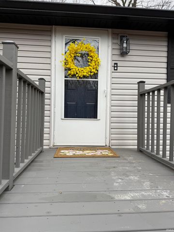 2655 S Brown Chapel Road, Boonville, IN 47601