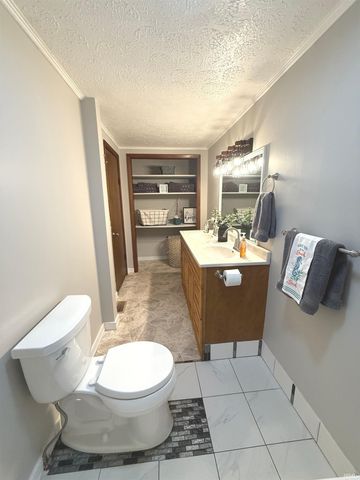 2655 S Brown Chapel Road, Boonville, IN 47601