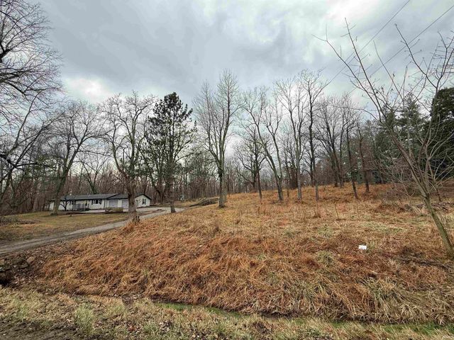 2655 S Brown Chapel Road, Boonville, IN 47601