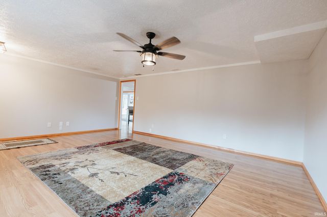 2655 S Brown Chapel Road, Boonville, IN 47601